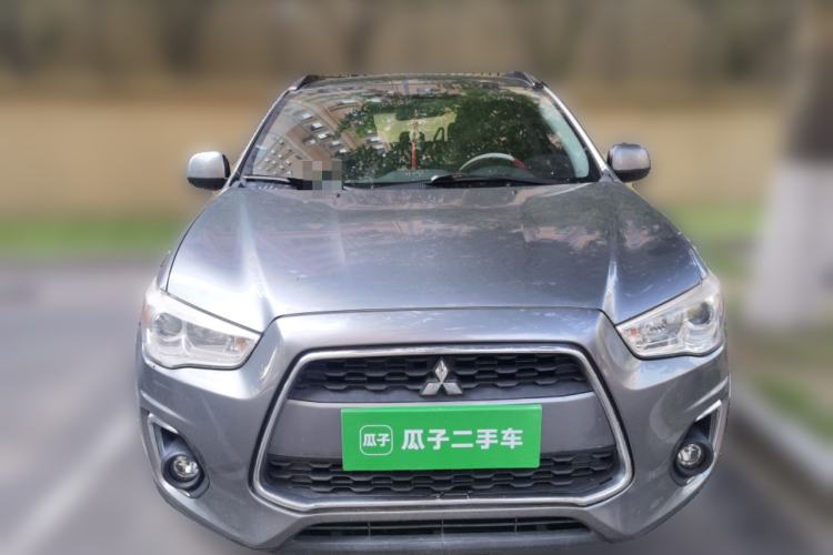 Used Mitsubishi ASX 2013 2.0L CVT Four-Wheel Drive Premium Edition Front