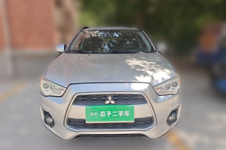 Used Mitsubishi ASX 2013 2.0L CVT Two-Wheel Drive Elite Edition Front
