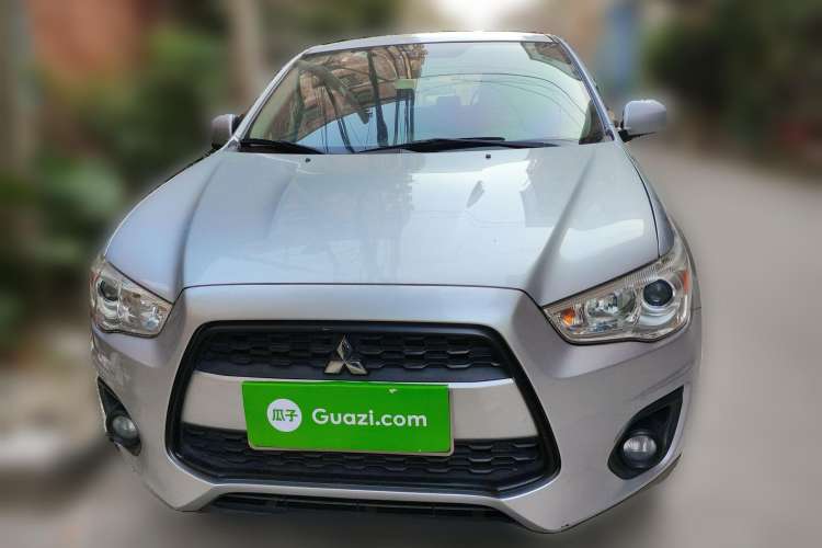 Used Mitsubishi ASX 2013 2.0L CVT Two-Wheel Drive Elite Edition Front