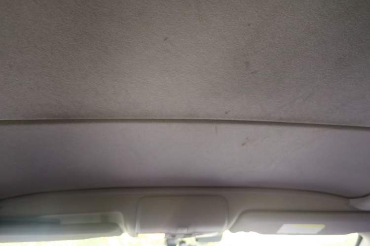 Used Mitsubishi ASX 2013 2.0L CVT Four-Wheel Drive Premium Edition Headliner