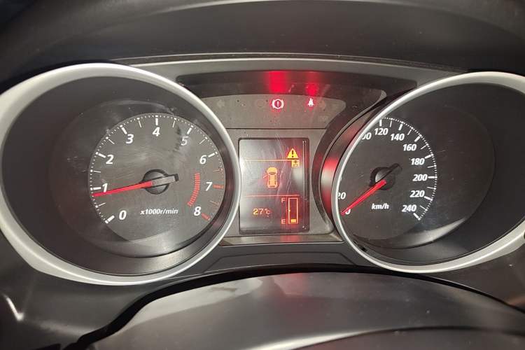Used Mitsubishi ASX 2013 1.6L Manual Two-Wheel Drive Standard Edition Instrument Cluster