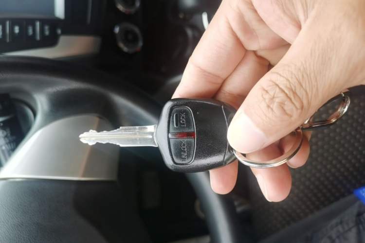Used Mitsubishi ASX 2013 2.0L CVT Two-Wheel Drive Elite Edition Interior 1