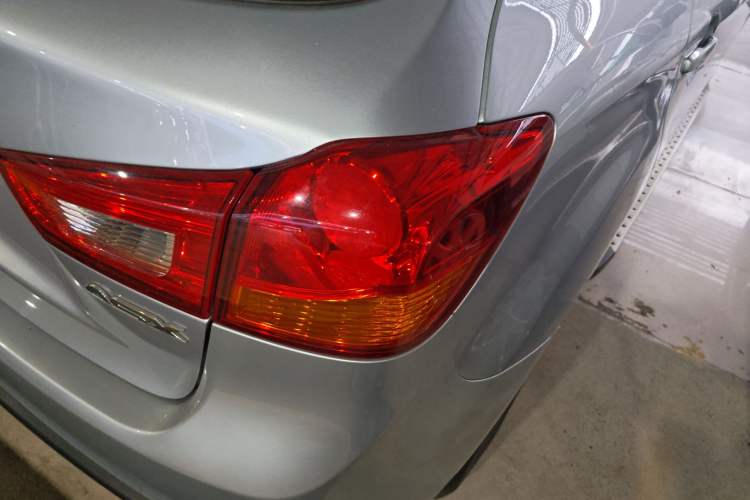 Used Mitsubishi ASX 2013 2.0L CVT Two-Wheel Drive Elite Edition Right Rear Taillight