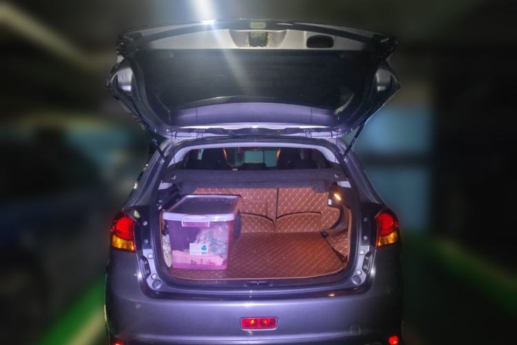 Used Mitsubishi ASX 2013 2.0L CVT 4x4 Flagship Edition Trunk