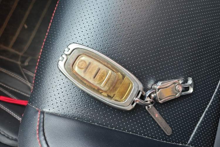 Used Mitsubishi ASX 2013 2.0L CVT Two-Wheel Drive Elite Edition Vehicle Key