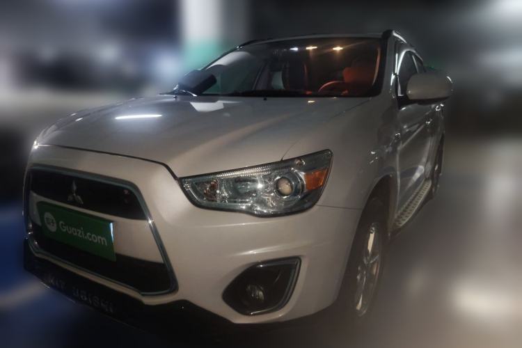Used Mitsubishi ASX 2013 1.6L Manual Two-Wheel Drive Standard Edition Guazi used car, China used car export, Used car for sale, Used Mitsubishi cars, Cheapest cars for sale