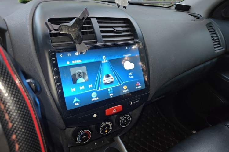 Used Mitsubishi ASX 2013 1.6L Manual Two-Wheel Drive Standard Edition Audio And AC Panel