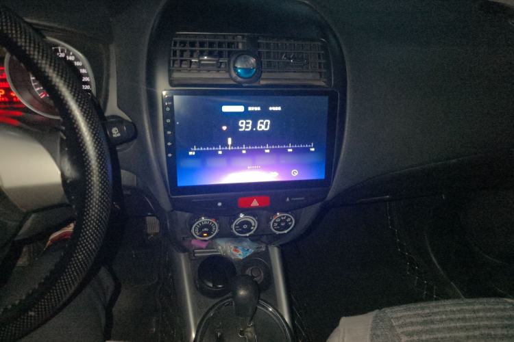 Used Mitsubishi ASX 2013 2.0L CVT Two-Wheel Drive Elite Edition Audio And AC Panel
