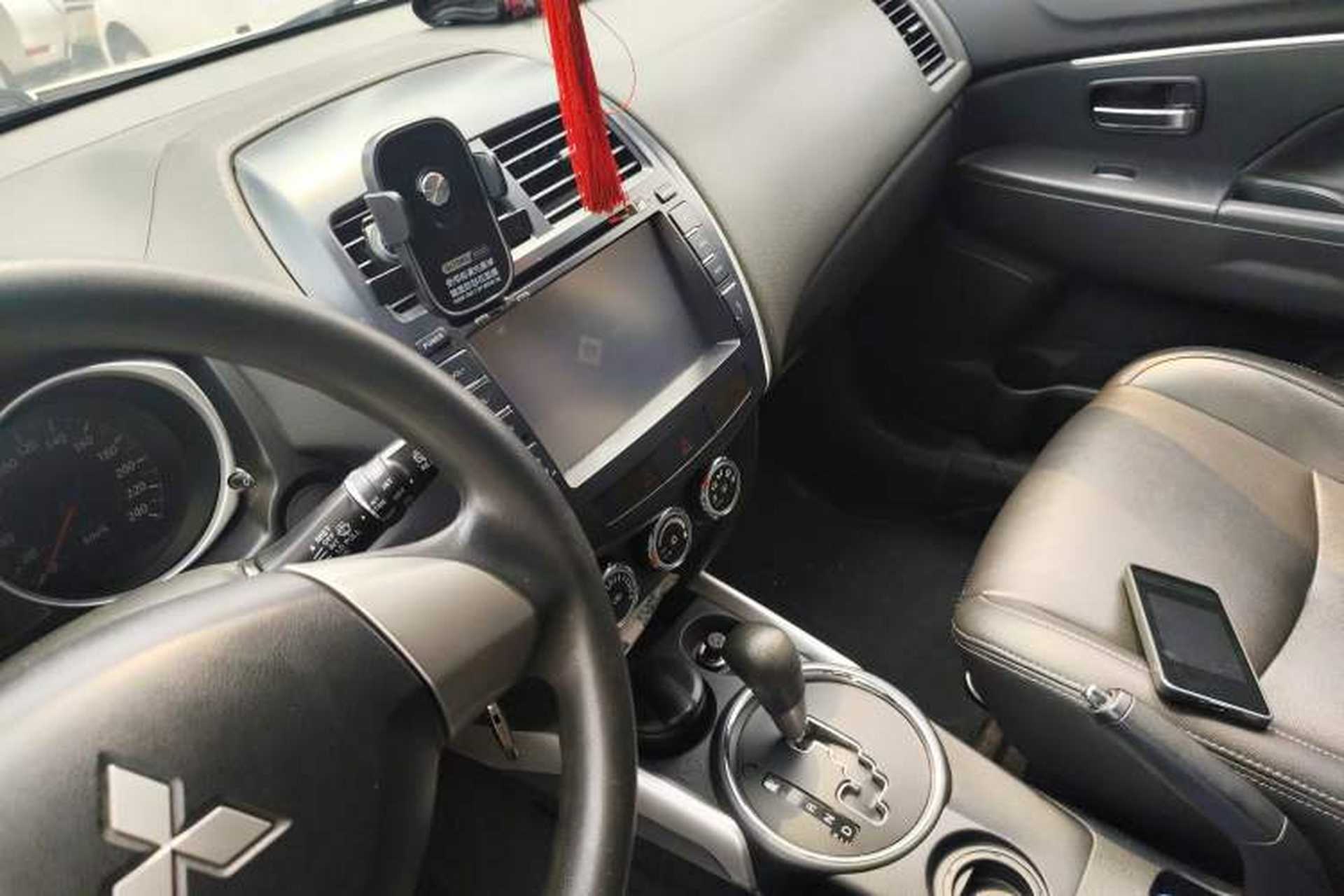 Used Mitsubishi ASX 2013 2.0L CVT Two-Wheel Drive Elite Edition Audio And AC Panel