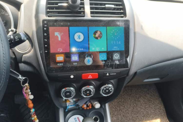 Used Mitsubishi ASX 2013 2.0L CVT Two-Wheel Drive Elite Edition Audio And AC Panel