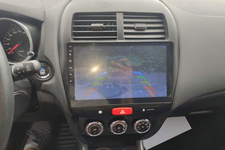 Used Mitsubishi ASX 2013 2.0L CVT Two-Wheel Drive Tech Edition Audio And AC Panel
