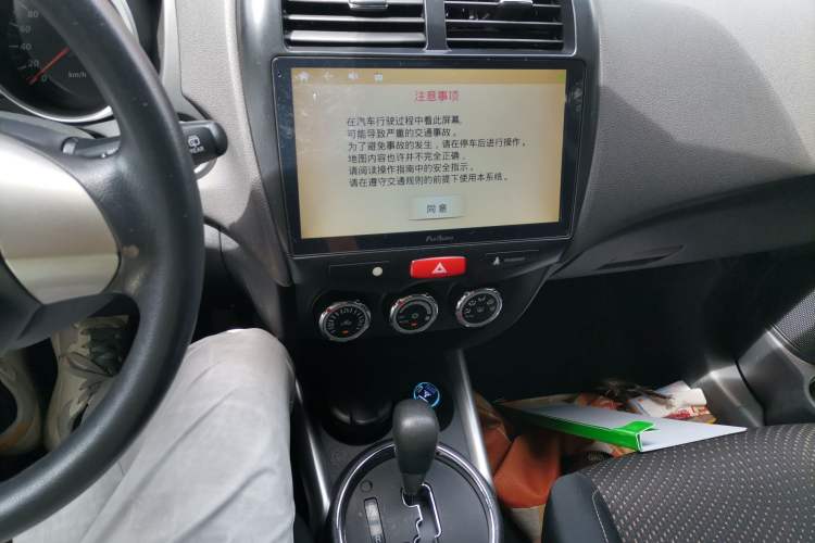 Used Mitsubishi ASX 2013 2.0L CVT Two-Wheel Drive Elite Edition Audio And AC Panel