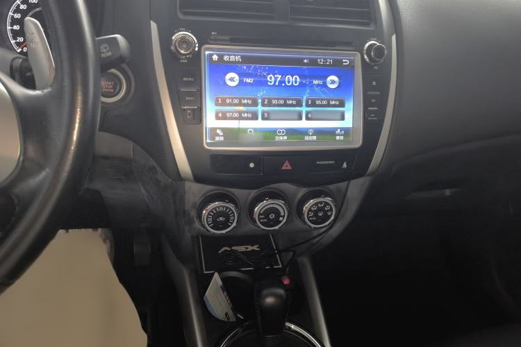 Used Mitsubishi ASX 2013 2.0L CVT Two-Wheel Drive Luxury Edition Audio And AC Panel