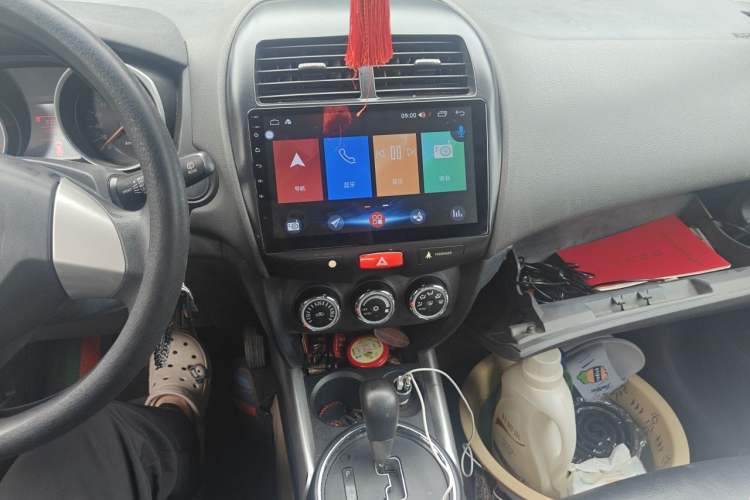 Used Mitsubishi ASX 2013 2.0L CVT Two-Wheel Drive Elite Edition Audio And AC Panel