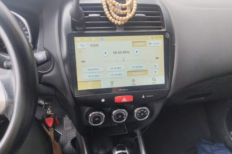 Used Mitsubishi ASX 2013 2.0L CVT Two-Wheel Drive Elite Edition Audio And AC Panel