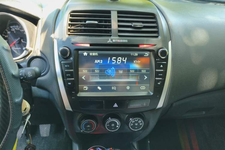 Used Mitsubishi ASX 2013 1.6L Manual Two-Wheel Drive Standard Edition Audio And AC Panel