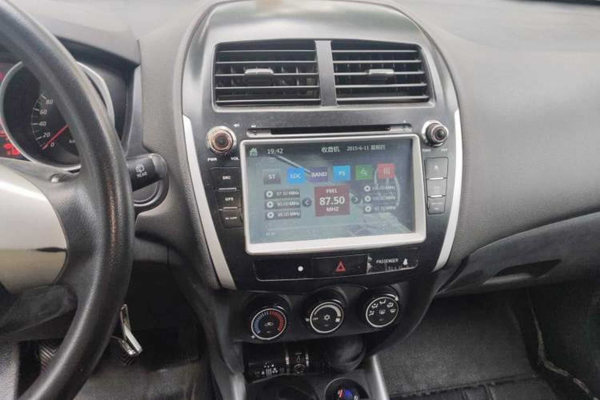 Used Mitsubishi ASX 2013 1.6L Manual Two-Wheel Drive Standard Edition Audio And AC Panel