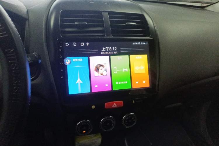 Used Mitsubishi ASX 2013 2.0L CVT Two-Wheel Drive Elite Edition Audio And AC Panel