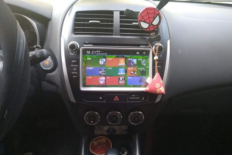 Used Mitsubishi ASX 2013 2.0L CVT Two-Wheel Drive Elite Edition Audio And AC Panel