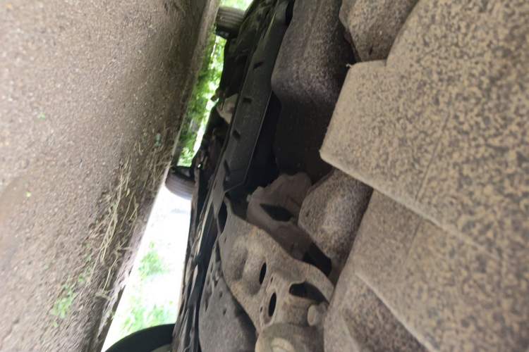Used Mitsubishi ASX 2013 2.0L CVT Two-Wheel Drive Elite Edition Chassis Front