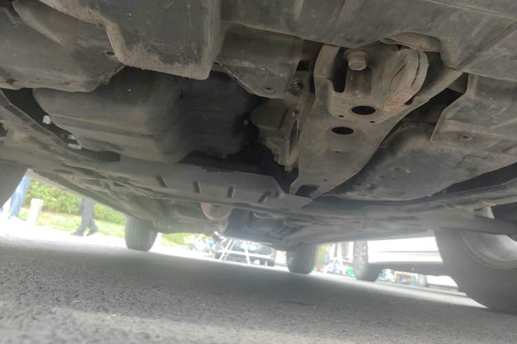 Used Mitsubishi ASX 2013 2.0L CVT Two-Wheel Drive Elite Edition Chassis Front
