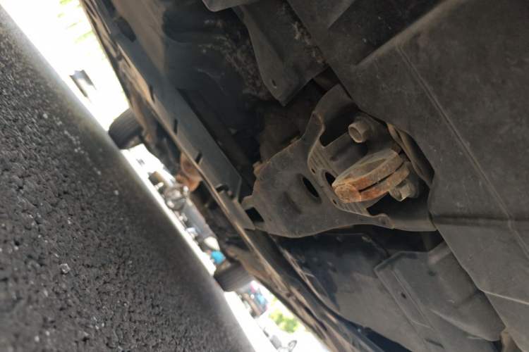 Used Mitsubishi ASX 2013 2.0L CVT Two-Wheel Drive Elite Edition Chassis Front