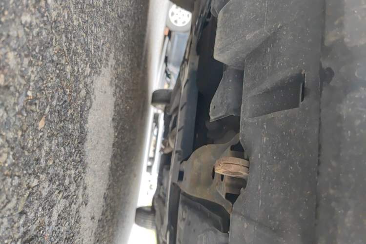 Used Mitsubishi ASX 2013 2.0L CVT Two-Wheel Drive Elite Edition Chassis Front