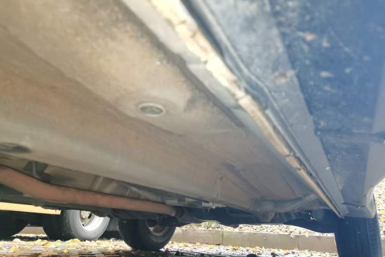 Used Mitsubishi ASX 2013 2.0L CVT Two-Wheel Drive Elite Edition Chassis Front Left