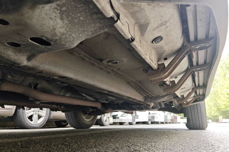 Used Mitsubishi ASX 2013 2.0L CVT Two-Wheel Drive Elite Edition Chassis Front Left
