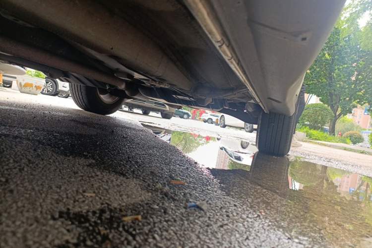 Used Mitsubishi ASX 2013 2.0L CVT Two-Wheel Drive Elite Edition Chassis Front Left