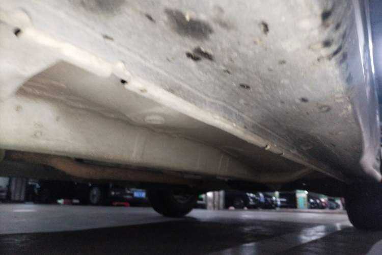 Used Mitsubishi ASX 2013 2.0L CVT Two-Wheel Drive Elite Edition Chassis Front Left