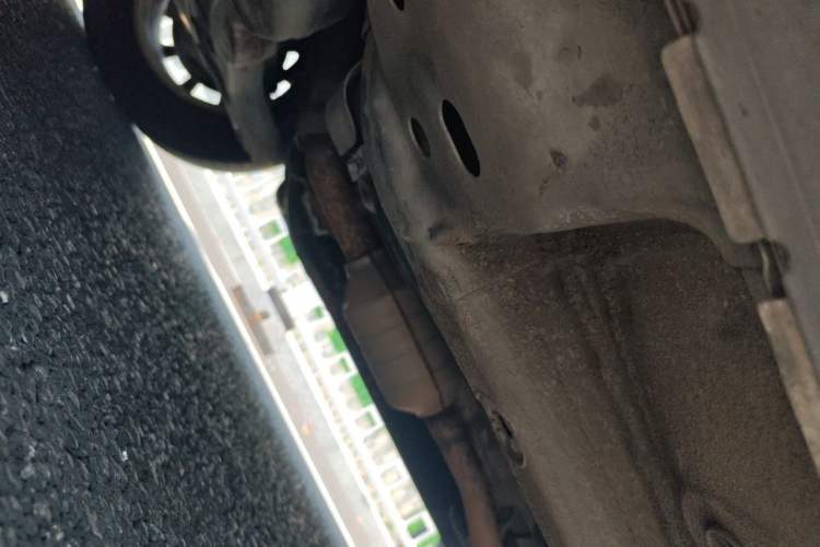 Used Mitsubishi ASX 2013 2.0L CVT Two-Wheel Drive Elite Edition Chassis Front Left