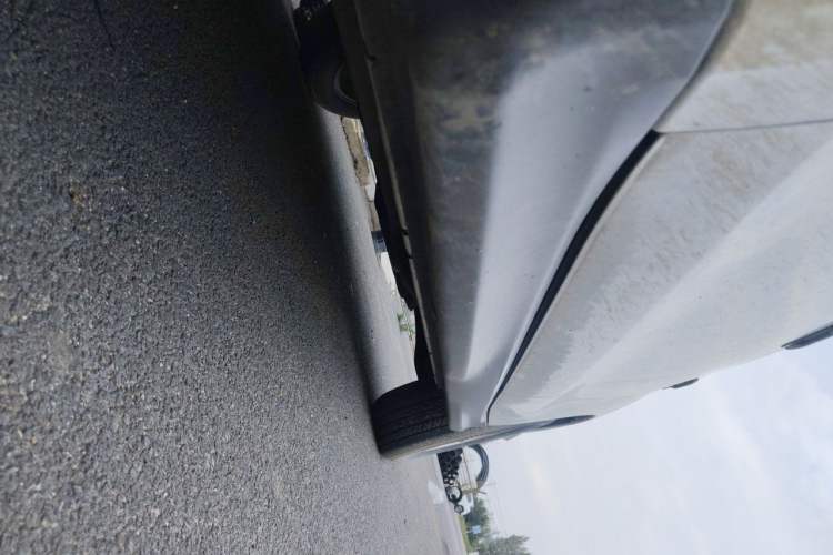 Used Mitsubishi ASX 2013 2.0L CVT Two-Wheel Drive Elite Edition Chassis Front Left