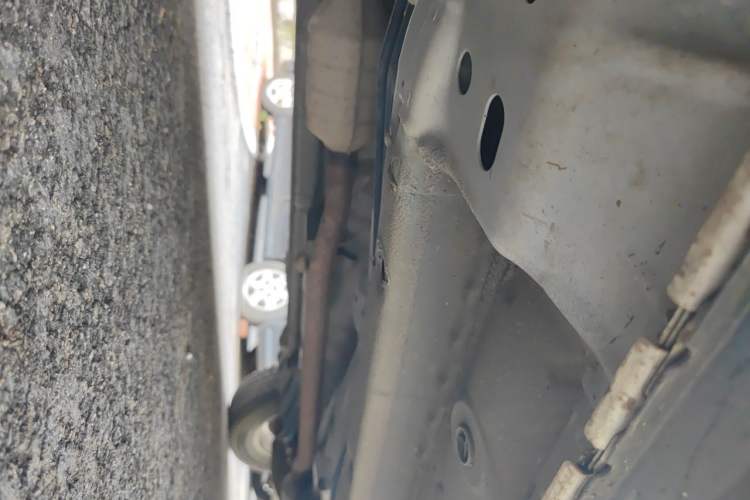 Used Mitsubishi ASX 2013 2.0L CVT Two-Wheel Drive Elite Edition Chassis Front Left