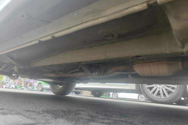 Used Mitsubishi ASX 2013 2.0L CVT Two-Wheel Drive Elite Edition Chassis Front Right