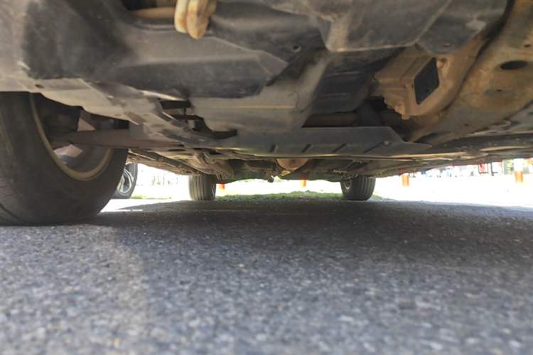 Used Mitsubishi ASX 2013 2.0L CVT Two-Wheel Drive Elite Edition Chassis Front Right