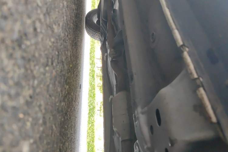 Used Mitsubishi ASX 2013 2.0L CVT Two-Wheel Drive Elite Edition Chassis Front Right