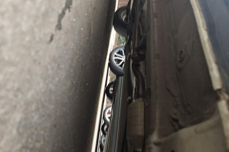 Used Mitsubishi ASX 2013 2.0L CVT Two-Wheel Drive Elite Edition Chassis Front Right