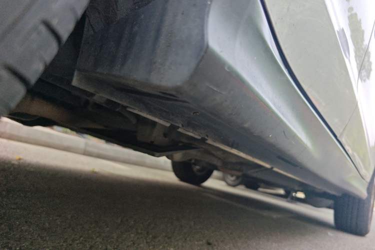 Used Mitsubishi ASX 2013 2.0L CVT Two-Wheel Drive Elite Edition Chassis Rear Right