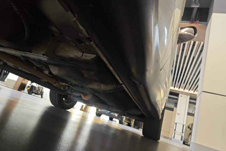 Used Mitsubishi ASX 2013 2.0L CVT 4x4 Flagship Edition Chassis Rear Right
