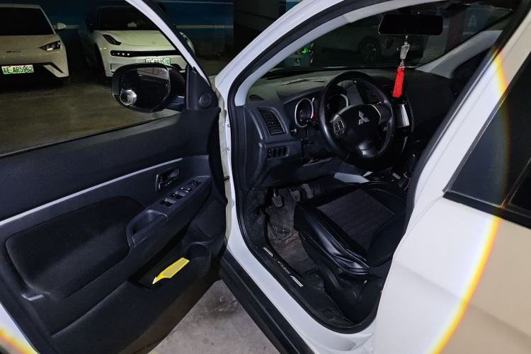 Used Mitsubishi ASX 2013 1.6L Manual Two-Wheel Drive Standard Edition Driver Seat