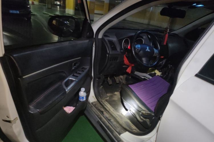 Used Mitsubishi ASX 2013 2.0L Manual Two-Wheel Drive Comfort Edition Driver Seat
