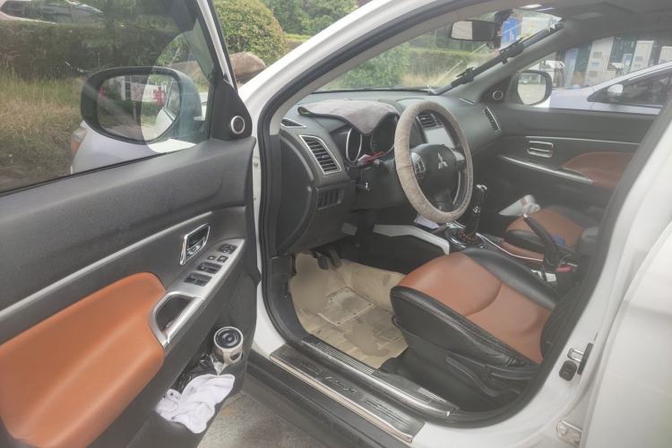 Used Mitsubishi ASX 2013 1.6L Manual Two-Wheel Drive Standard Edition Driver Seat