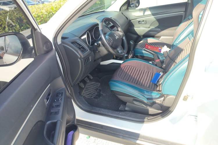 Used Mitsubishi ASX 2013 1.6L Manual Two-Wheel Drive Standard Edition Driver Seat
