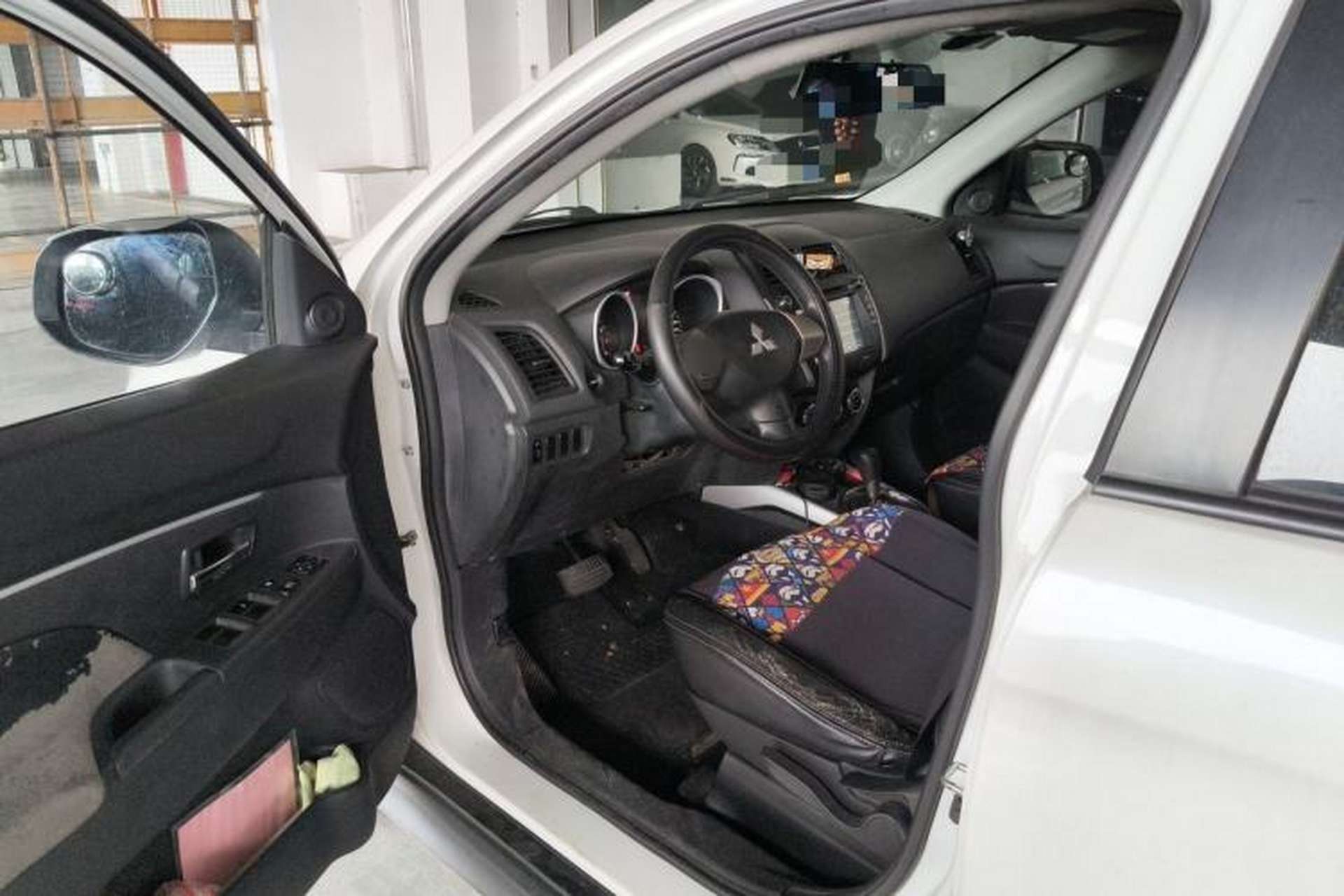 Used Mitsubishi ASX 2013 2.0L CVT Two-Wheel Drive Elite Edition Driver Seat