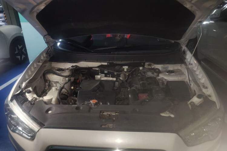 Used Mitsubishi ASX 2013 1.6L Manual Two-Wheel Drive Standard Edition Engine Bay