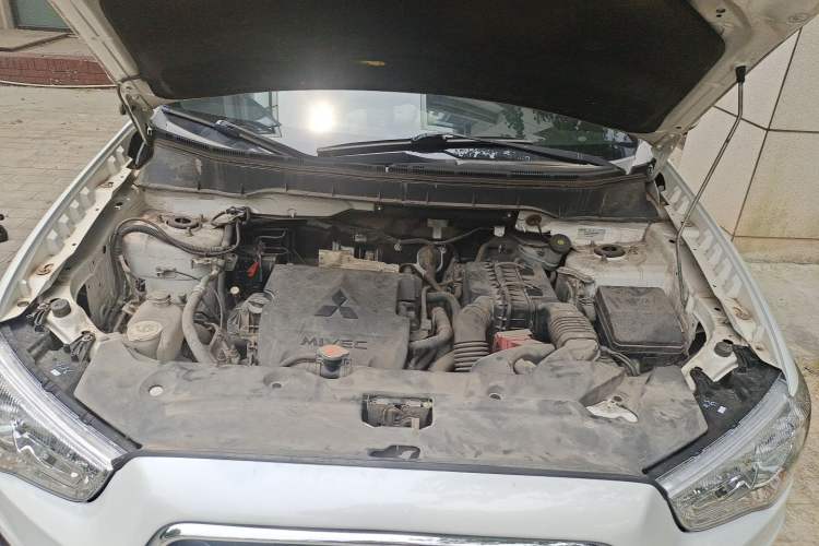 Used Mitsubishi ASX 2013 1.6L Manual Two-Wheel Drive Standard Edition Engine Bay