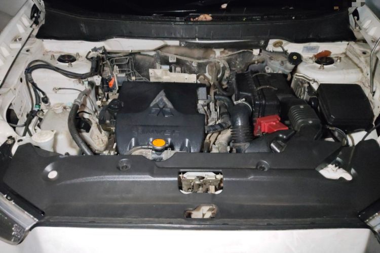 Used Mitsubishi ASX 2013 1.6L Manual Two-Wheel Drive Standard Edition Engine Bay