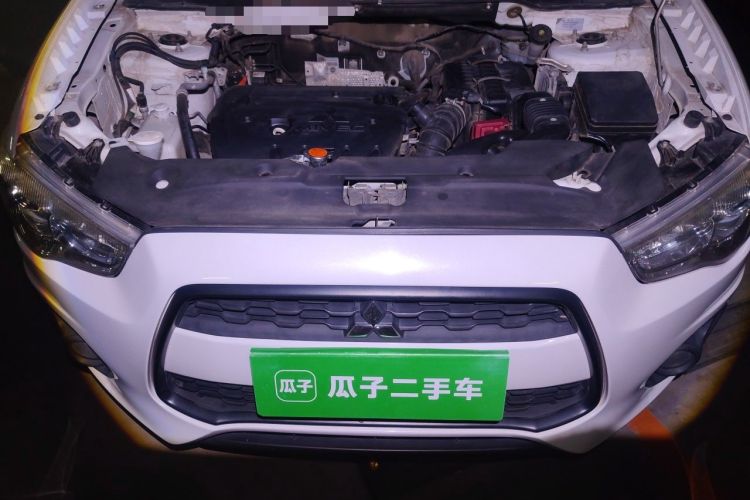 Used Mitsubishi ASX 2013 2.0L CVT Two-Wheel Drive Elite Edition Engine Bay