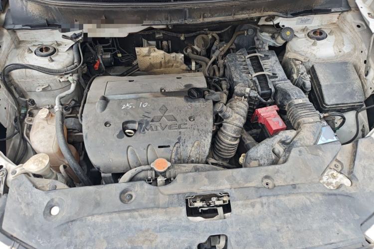 Used Mitsubishi ASX 2013 2.0L CVT Two-Wheel Drive Luxury Edition Engine Bay